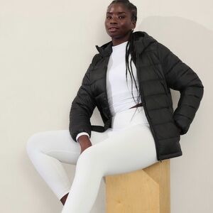 NWT Athleta Aire Puffer Jacket - black - size M